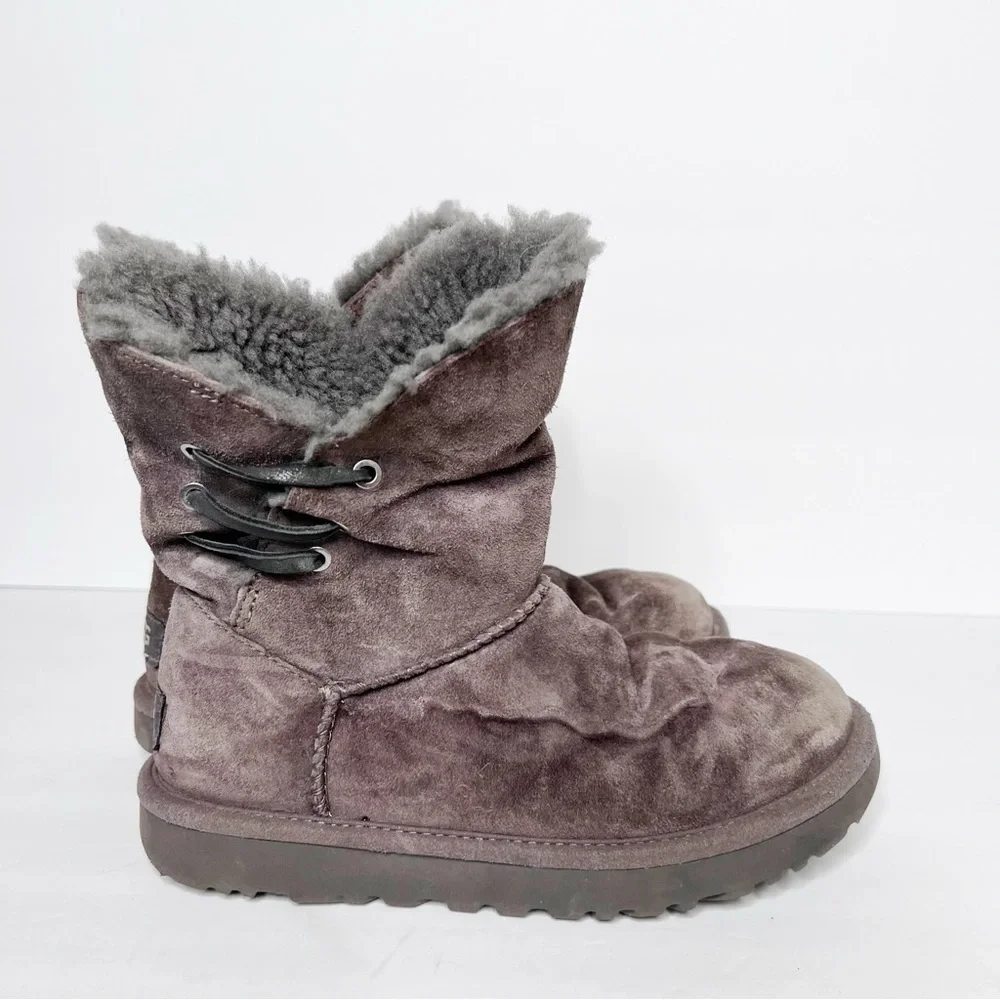UGG Gray Sherpa Lined Snow Winter Boots Size 5 Women’s